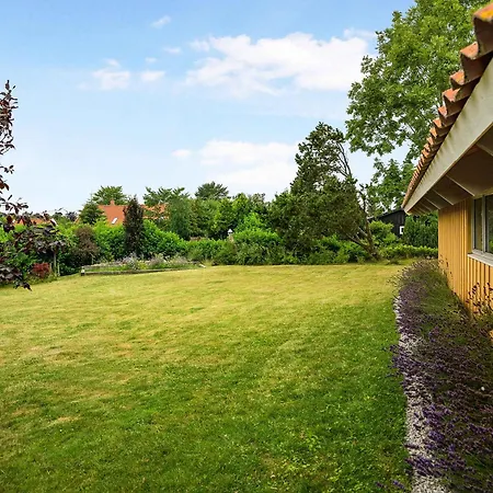 Semesterbostad Family-friendly Near The
